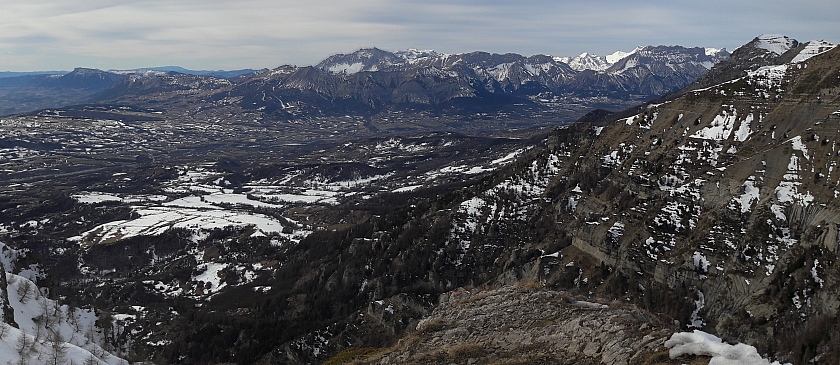 20220203_1232_pano_col_bayard_devoluy.jpg